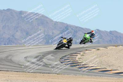 media/Oct-05-2025-CVMA (Sun) [[beeef4f201]]/Race 11-500-400(4)-350 Supersport/